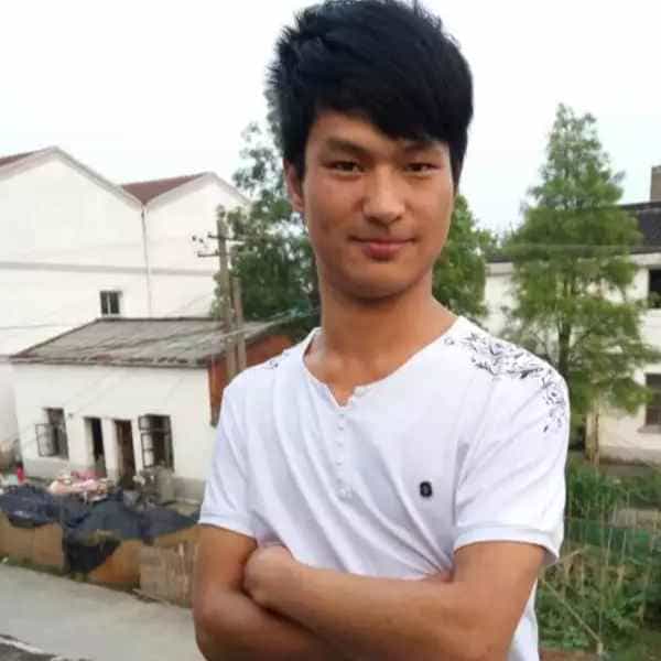 河南30岁单身帅哥真诚找对象-黔西南征婚相亲网