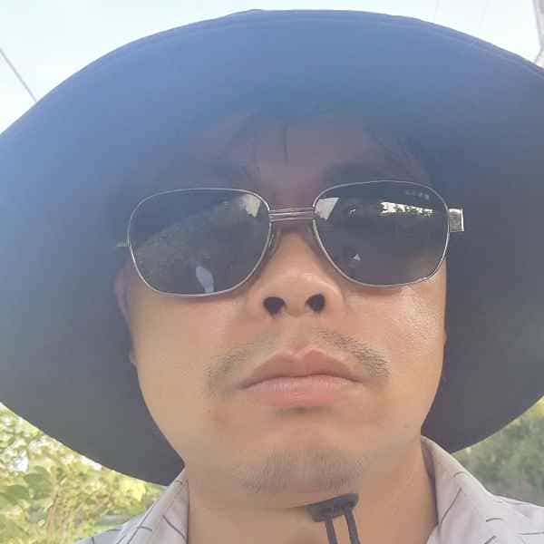 安徽38岁单身帅哥真诚找对象-黔西南征婚相亲网