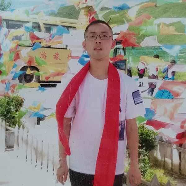 四川26岁单身帅哥真诚找对象-黔西南征婚相亲网