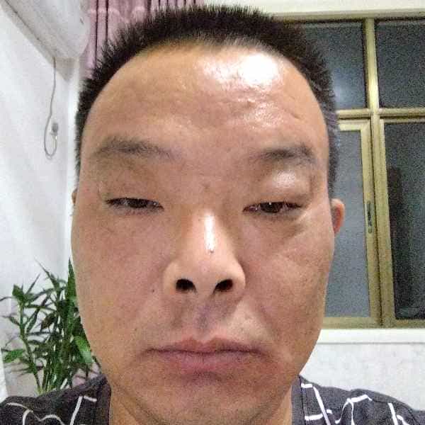 江苏47岁单身帅哥真诚找对象-黔西南征婚相亲网
