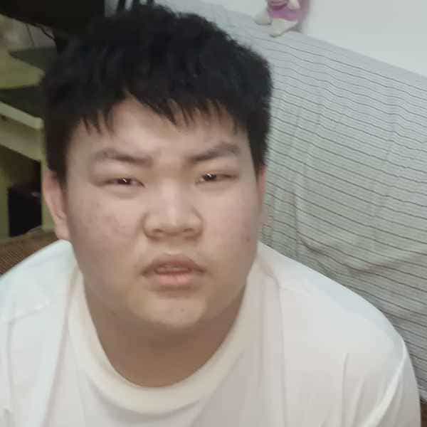江苏20岁单身帅哥真诚找对象-黔西南征婚相亲网