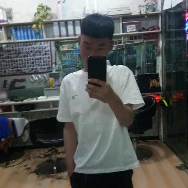 河南23岁单身帅哥真诚找对象-黔西南征婚相亲网