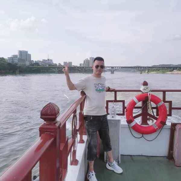 四川27岁单身帅哥真诚找对象-黔西南征婚相亲网