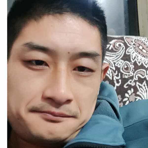 湖北30岁单身帅哥真诚找对象-黔西南征婚相亲网