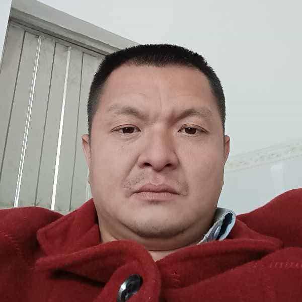 福建35岁单身帅哥真诚找对象-黔西南征婚相亲网