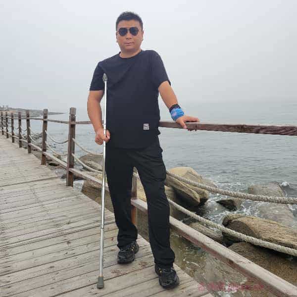 山西34岁单身帅哥真诚找对象-黔西南征婚相亲网