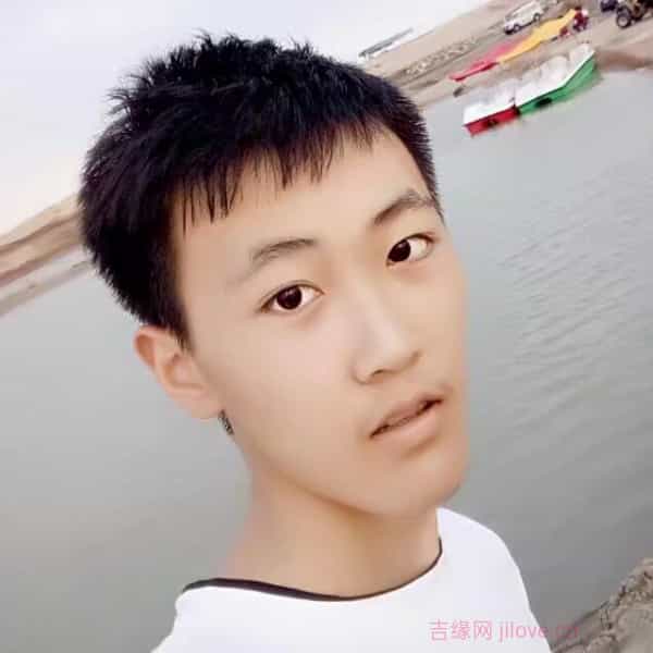 河南24岁单身帅哥真诚找对象-黔西南征婚相亲网