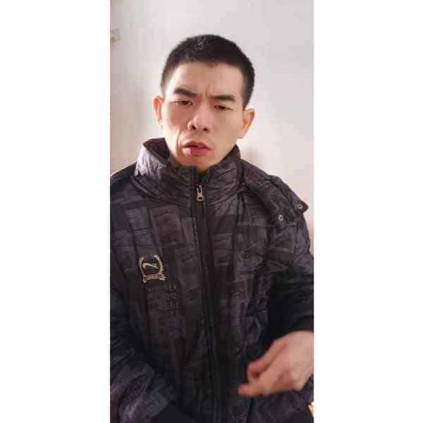 33岁岁四川单身帅哥 - 黔西南吉缘网