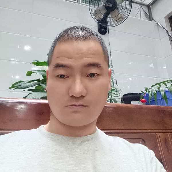 37岁岁福建单身帅哥 - 黔西南吉缘网