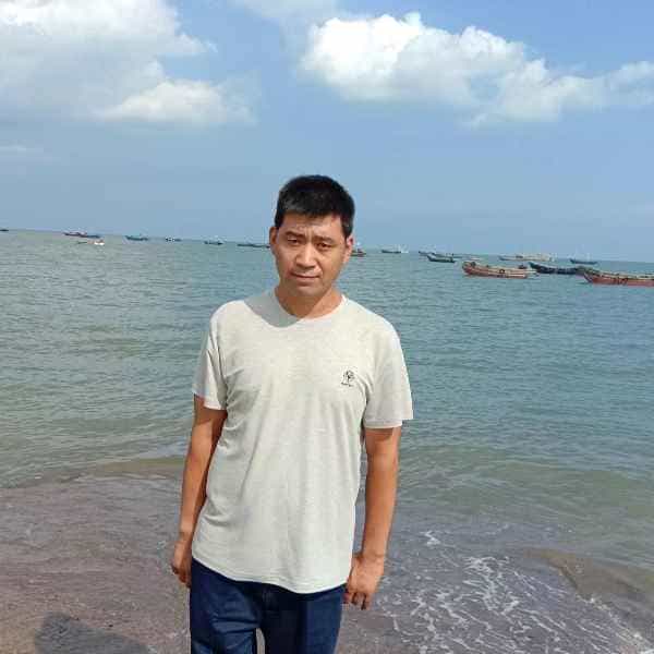 44岁岁辽宁单身帅哥 - 黔西南吉缘网