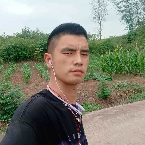 35岁岁四川单身帅哥 - 黔西南吉缘网