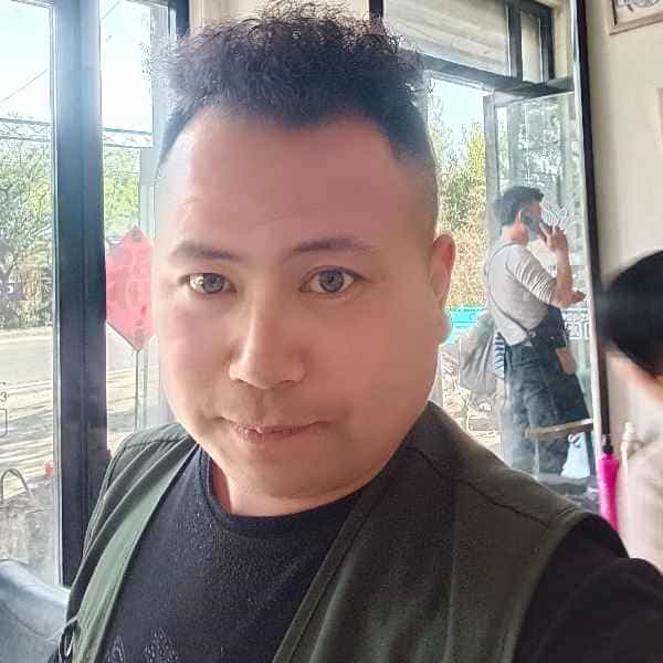35岁岁山东单身帅哥 - 黔西南吉缘网