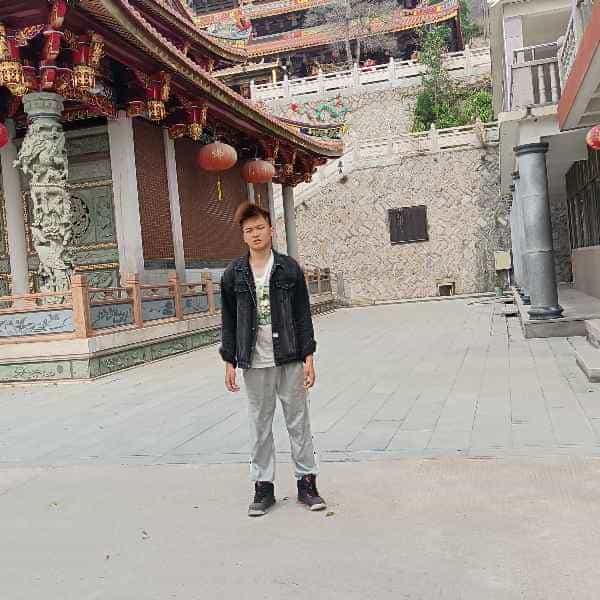 28岁岁江西单身帅哥 - 黔西南吉缘网