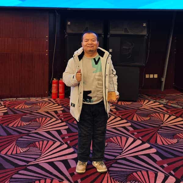 40岁岁辽宁单身帅哥 - 黔西南吉缘网